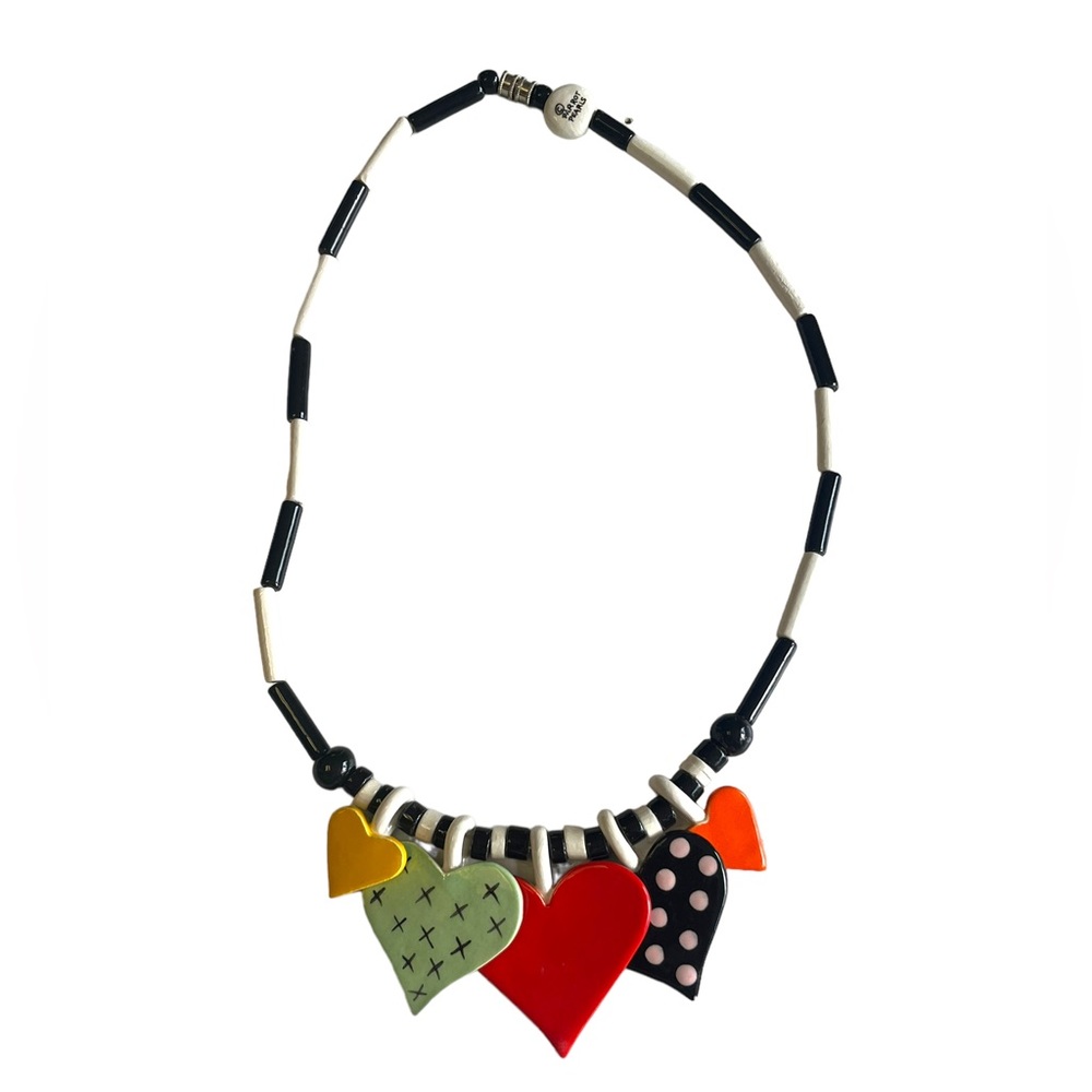 Parrot Pearls Ceramic Hearts Necklace